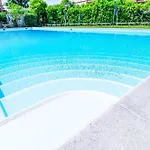 Апартаменты Balcone Vista Lago! Dimora Aurelia Con Piscina
