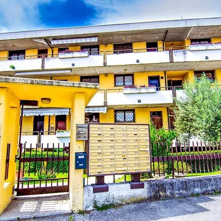 Balcone Vista Lago! Dimora Aurelia Con Piscina